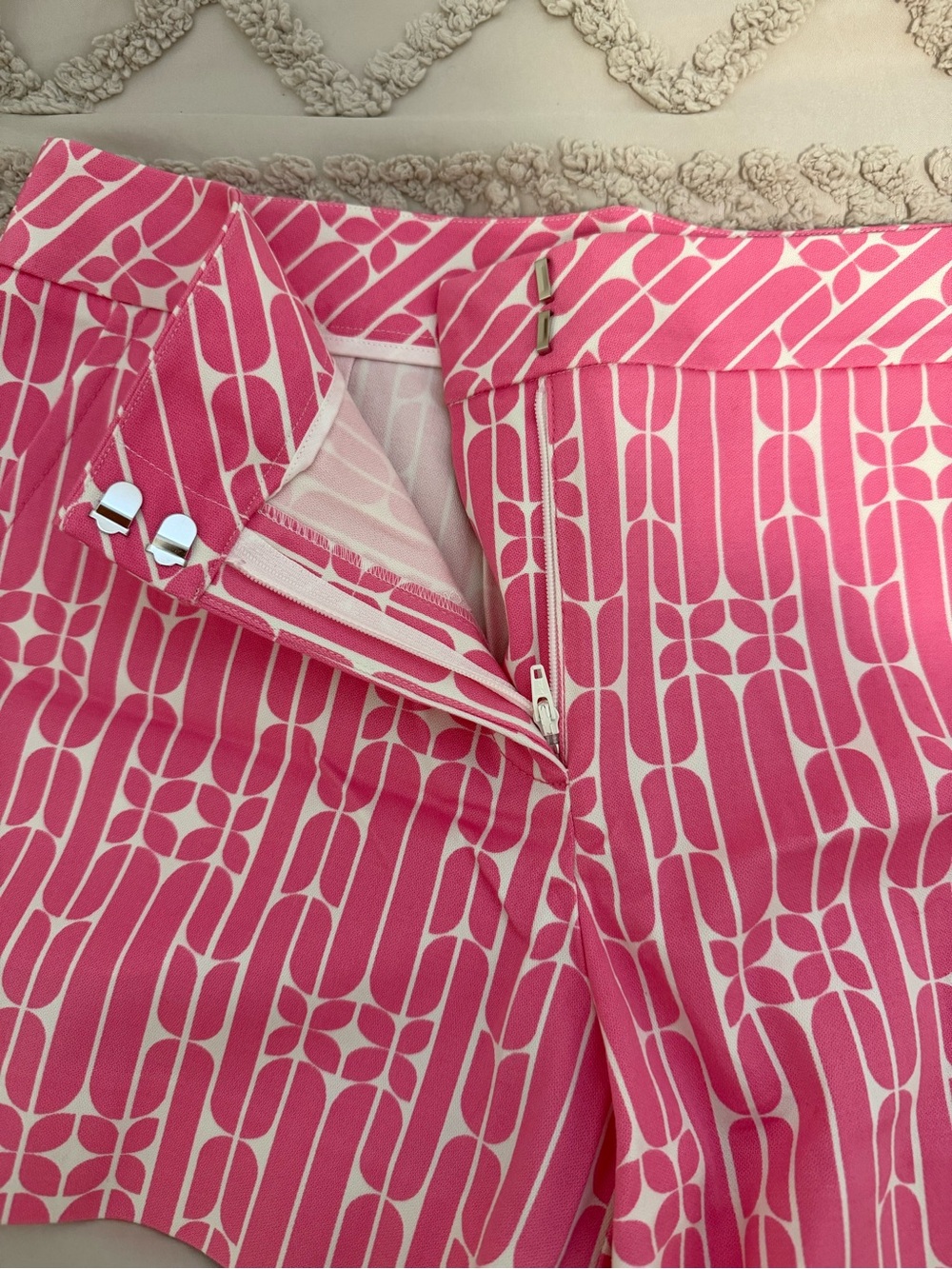 Trina Turk Pink Geometric Print Shorts - Picture 4 of 5